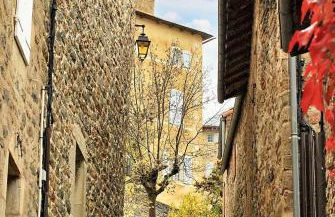 Maison pittoresque à Mostuéjouls avec vue sur la montagne - Photo 12