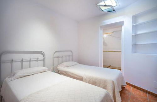 FABULOUS BUNGALOW , WIFI, SWIMMING POOL AND BEACH - Foto 29