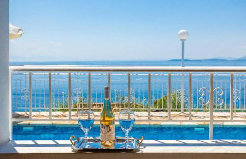 Villa Elia Large Private Pool Walk to Beach Sea Views A C Wifi Car Not Required - 1978 - Photo 14