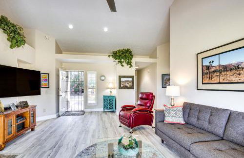 Community Pool and Hot Tub Palm Desert Rental! - Foto 6