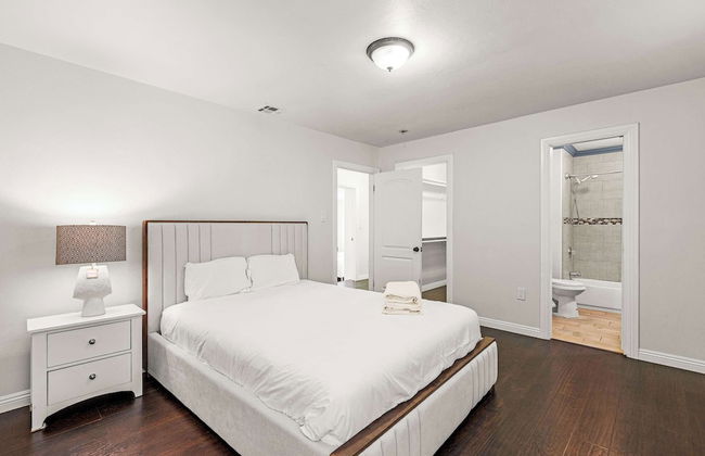 Not Affected by the Fire/spacious Retreat w/ Large Kitchen & Outdoor Patio - Foto 11