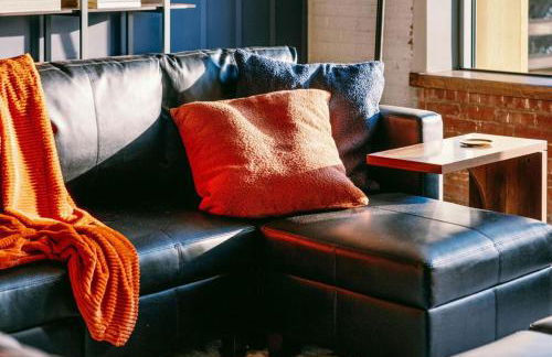 Luxury Downtown Dallas Retreat with Parking, Pool, Gym - Foto 43