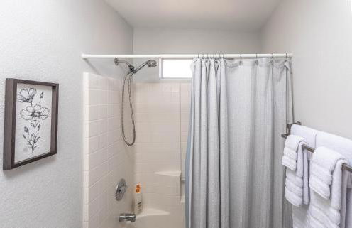 HavaLovely Stay - Pool . Smart TV . Central - Foto 27