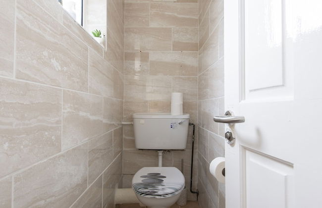 Fortified Three Bedroom Home - Foto 36