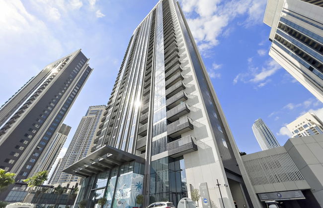 WelHome - Stylish Condo With Cityscape View in Creek Harbour - Photo 30