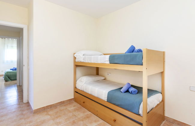 "Port Pals Golden" - Foto 13