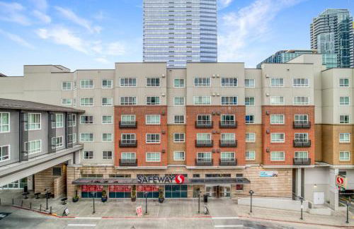 Downtown Bellevue 2BR w WD Storage nr Shops SEA-318 - Foto 4