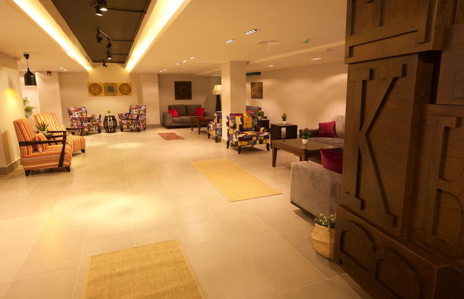 Lujain Hotel Suites - Photo 2