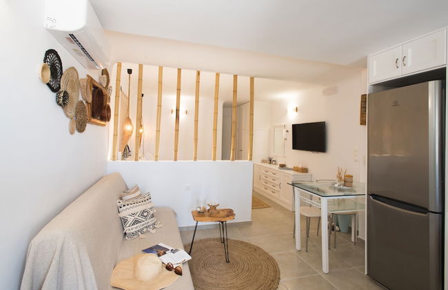 Mykonos Dot Apartments - Photo 55