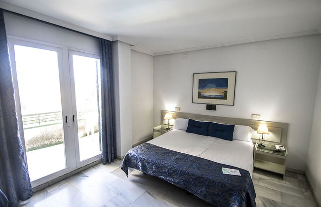 Hospedium Hotel Apartamentos Simón Verde - Photo 25