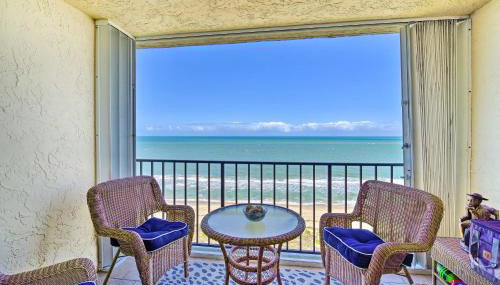 Lovely Fort Pierce Condo, Walk to Beach! - Foto 3