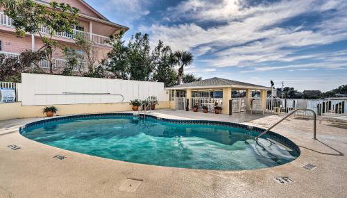 Waterfront Nokomis Condo Less Than Half Mile to Beach! - Foto 3