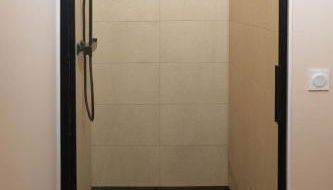 Le Jungle - Nid douillet & Place de parking privé - Foto 2, Shower