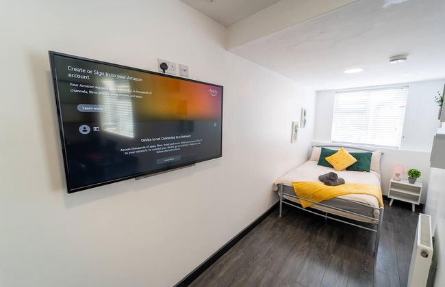 Large Studio Available on First Floor! - Foto 2