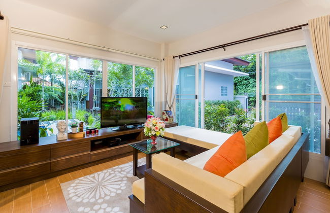 Irawan House - Photo 20