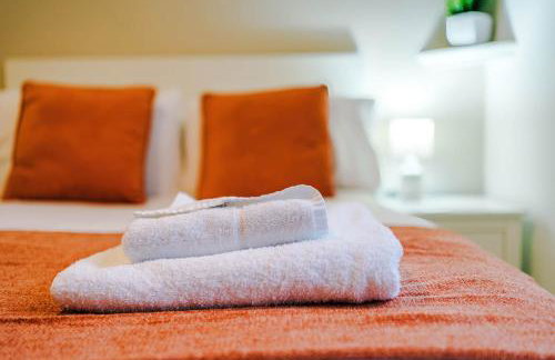 Sleek 2BR Altrincham Home Parking Near Station - Foto 38