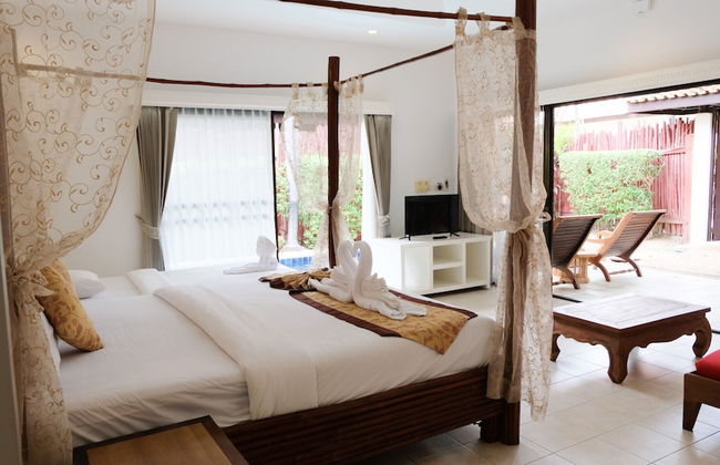 Villa Raya Private Pool Villas Resort - Photo 34