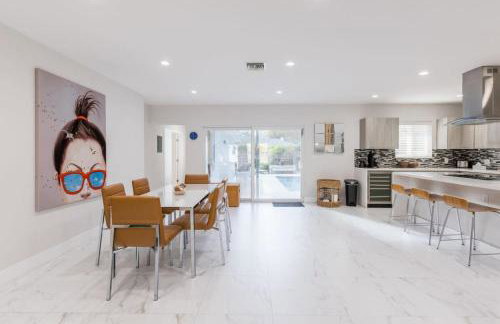 Olas Villa by Rove Travel - Home with Heated Pool - Foto 23