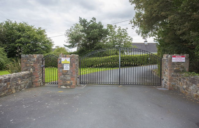 Brittas Bay Holiday Village - Photo 32