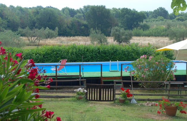 Silence and Relaxation in the Countryside of Umbria - Photo 6
