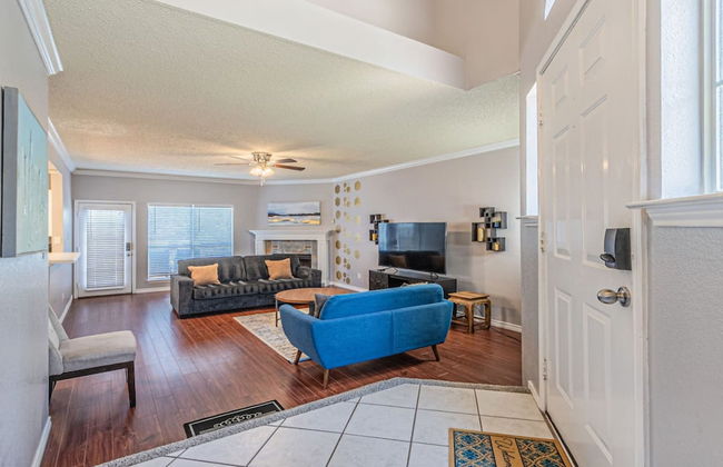 Lux 3-br Garage Gated Yard by The Star Frisco - Foto 38