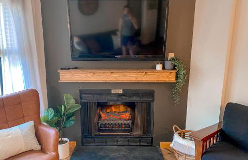 Ski-In Ski-out Luxury Condo with Hot Tub and pools - Foto 9