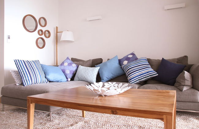 Latitude Luxury Seafront Apartments - Foto 20