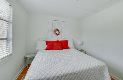 Waterfront Cabin with Private Dock on Lake Hartwell! - Foto 15