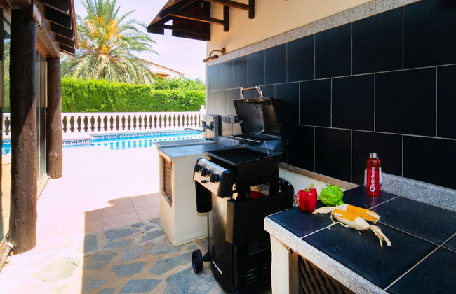 4 bedroom House in Calp with private pool and terrace - Photo 30