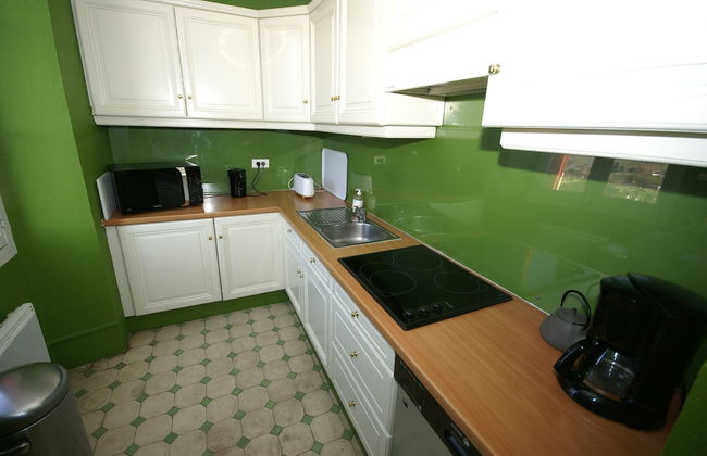 Charming Castle in Serrieres-en-chautagn With Pool - Photo 38