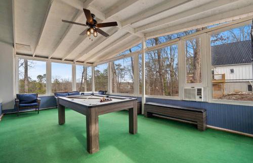 Douglas Lake Cabin with Hot Tub, Golf & Marina Views - Photo 54