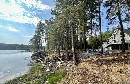 New 2023 Waterfront Home near Acadia with Hot Tub - Foto 43