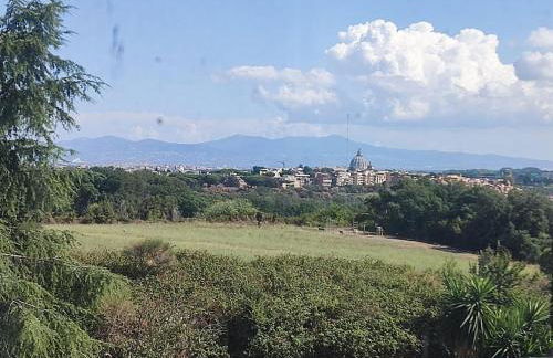 Roberta and Luca cozy apartment with garden, terrace and pool - Foto 3