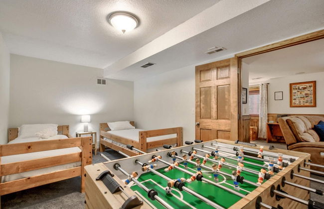 5BD Mountain Getawayhot Tub & Foosball - Foto 7