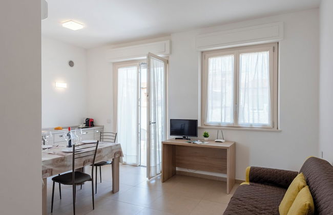 Suite 3 Ondina Viareggio 200m From sea - Foto 11