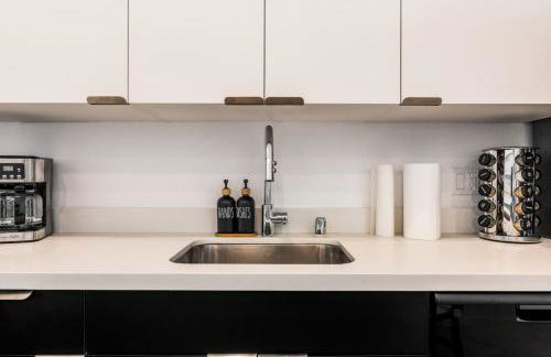 Central LA Hideaway, Steps from Japanese Village - Foto 22