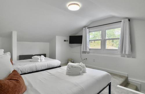 The Caspian large family house with private pool in Summerville - Foto 36