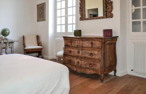 Amazing Home In Léognan With Sauna - Foto 35