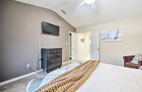 Walk to Lake Townhome with Hot Tub in Afton! - Foto 19