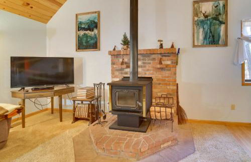 Relax Fireside and Play Games! Hikers Haven in Pine - Foto 5