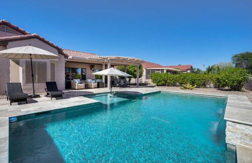 Near Golf Courses Surprise Home with Private Pool - Foto 1