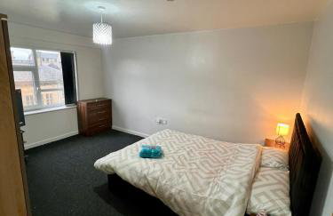 Modern 1-Bed Retreat Cozy, Bright and Central - Foto 9