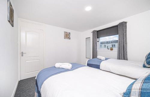 Pure Home Rosyth Dockyard by TBA - Photo 11