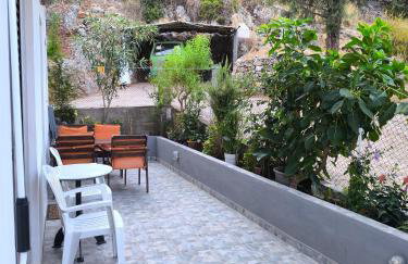 Mary's house - Photo 14