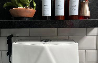 Apê térreo sem escada com Ar Cond, WiFi e banheira! - Foto 30