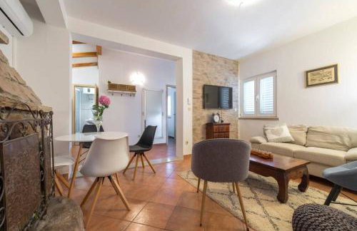 Villa Lora - Photo 12