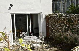 St Nicholas Cottage - Stunning Views! Crabpot Cottages Sheringham - Photo 15