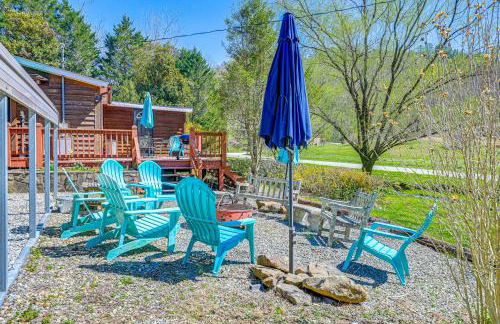 Fire Pit and Decks Creekside Cabin in Robbinsville - Foto 29