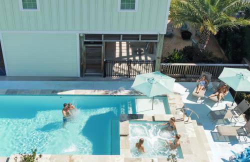 Beachside Heated Pool Hot Tub 2 King Beds Firepit - Foto 9