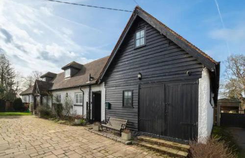 Tranquil Chilterns Farm Hideaway - Pass the Keys - Foto 22